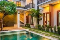 Valka Bali *